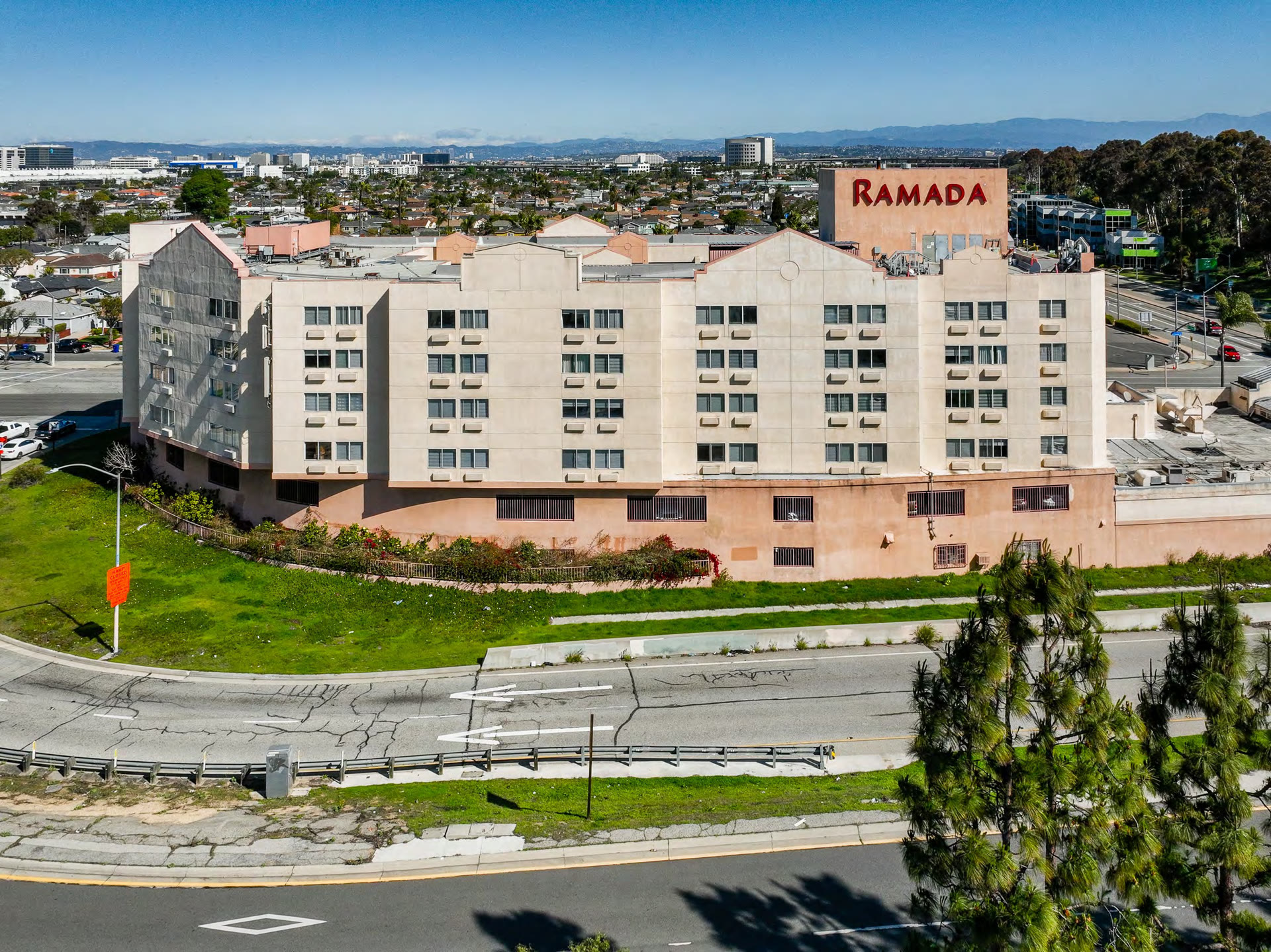 Current Ramada Hawthorne exterior aerial
